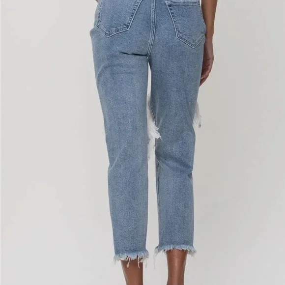 NWT CELLO high rise distress crop jeans sizes 3,5,7 and 13 - Picture 3 of 5